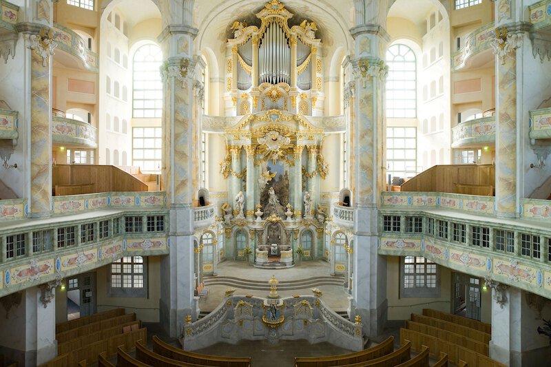 Den Kirchenraum erleben bei Wort und Musik