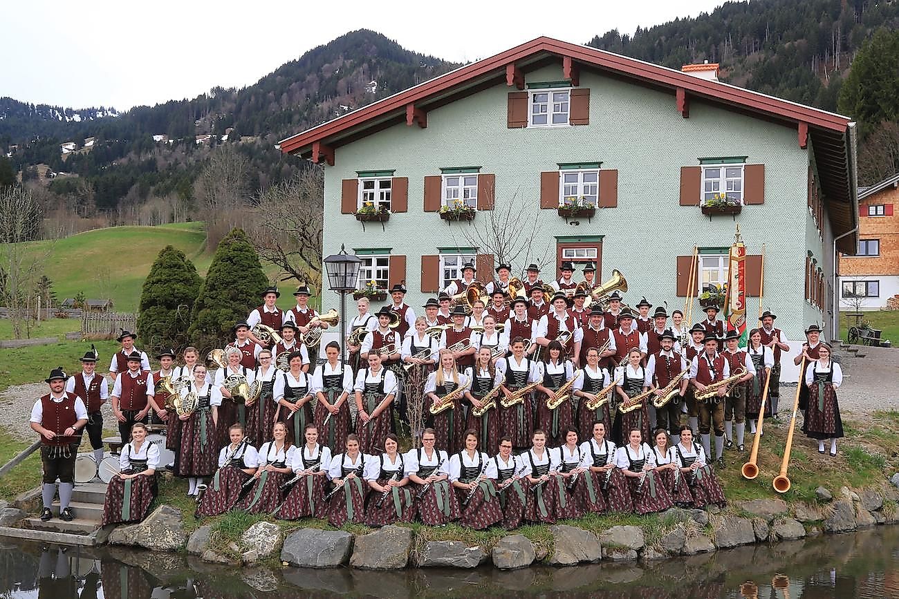 Sommerkonzert Blaskapelle Bihlerdorf-Ofterschwang - Alpe Gerstenbrändle